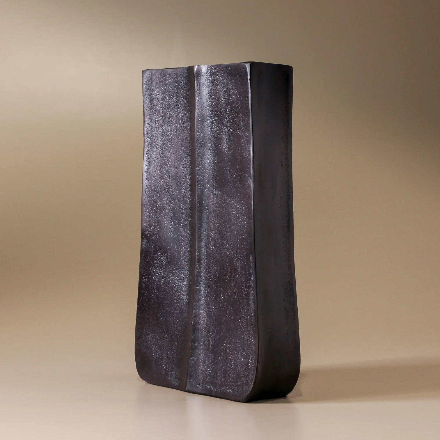 Dusky Vase